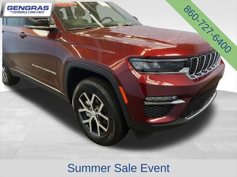 Certified 2025 Jeep Grand Cherokee Limited w/ Luxury Tech Group II AWD/4WD image 51