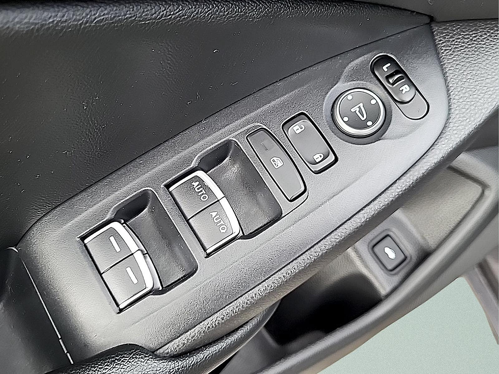 Used 2020 Honda Accord Sport image 14