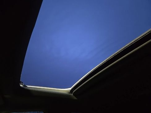 Used 2021 GMC Sierra 1500 SLT w/ SLT Premium Plus Package image 40