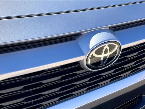 Certified 2025 Toyota RAV4 LE image 27