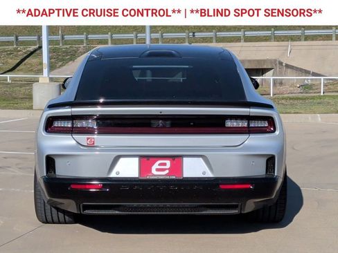 Used 2024 Dodge Charger R/T Scat Pack w/ Plus Group image 8