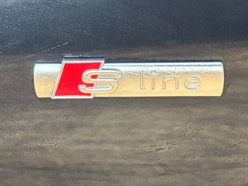 Used 2017 Audi A4 2.0T Premium Plus w/ Premium Plus Package image 16