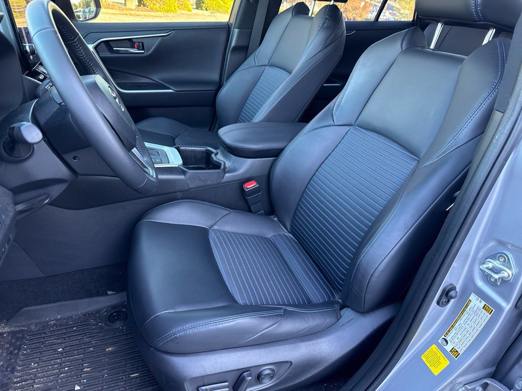 Used 2024 Toyota RAV4 XSE w/ Advanced Technology Package AWD/4WD image 22