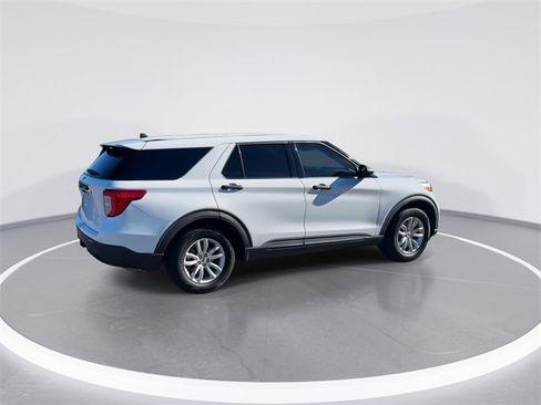 Certified 2021 Ford Explorer 2WD w/ Class III Trailer Tow Package image 7