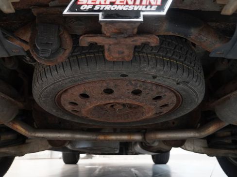 Used 2013 GMC Acadia SLE FWD image 13