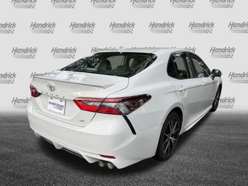 Used 2023 Toyota Camry SE FWD image 9