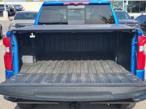 Used 2023 Chevrolet Silverado 1500 ZR2 w/ Technology Package image 30