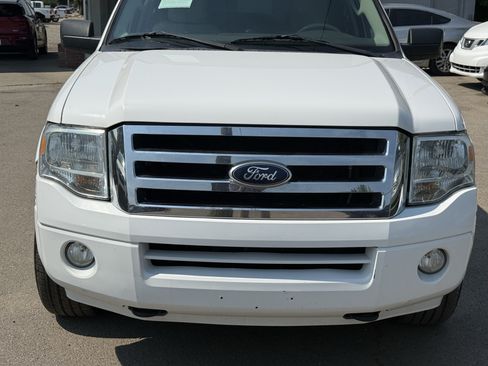 Used 2012 Ford Expedition XLT AWD/4WD image 23
