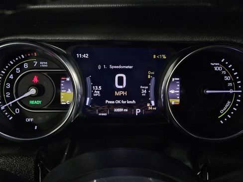 Used 2023 Jeep Wrangler Unlimited Sahara w/ Cold Weather Group image 17