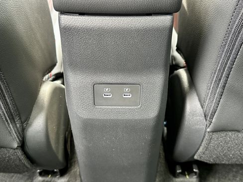 New 2026 Nissan Kicks SR AWD/4WD image 36