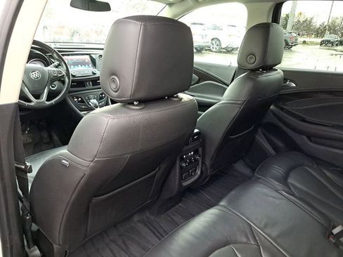 Used 2019 Buick Envision Essence image 20