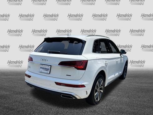 Used 2023 Audi Q5 2.0T Premium Plus w/ Premium Plus Package AWD/4WD image 11