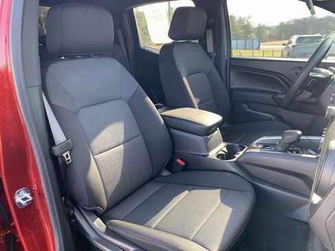 Used 2024 Chevrolet Colorado Trail Boss w/ Advanced Trailering Package image 25