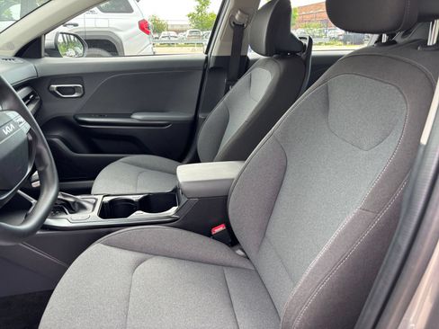Used 2025 Kia K4 FWD image 24