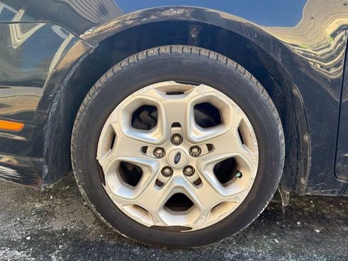 Used 2011 Ford Fusion SE w/ 202A Rapid Spec Order Code image 8