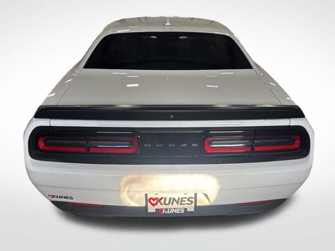 Used 2023 Dodge Challenger SRT Hellcat RWD image 10