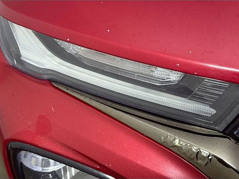 Used 2021 Chevrolet TrailBlazer RS w/ Sun and Liftgate Package image 37