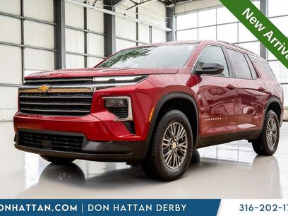 Used 2025 Chevrolet Traverse LT w/ LPO, Floor Liner Package