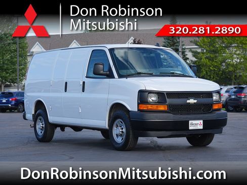 Used 2017 Chevrolet Express 2500 RWD image 1