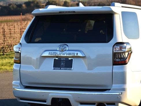 Used 2019 Toyota 4Runner 4WD image 22