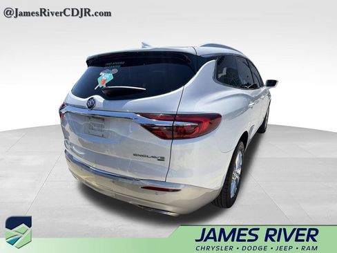 Used 2019 Buick Enclave Premium w/ LPO, Cargo Package AWD/4WD image 7
