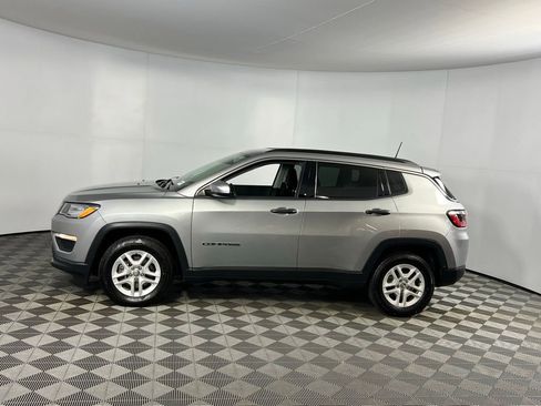 Used 2020 Jeep Compass Sport w/ Safety & Security Group image 9