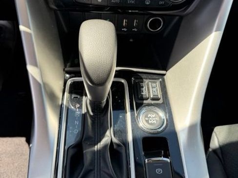 Used 2024 Mitsubishi Eclipse Cross SE AWD/4WD image 14