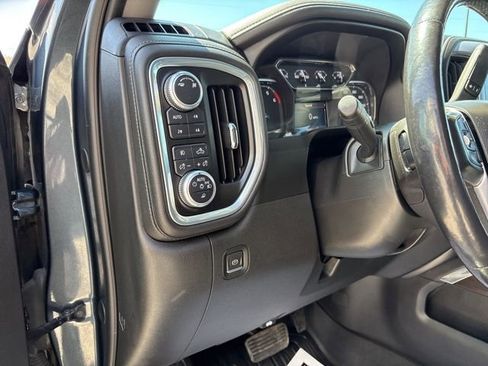 Used 2019 GMC Sierra 1500 SLT w/ SLT Premium Package AWD/4WD image 32