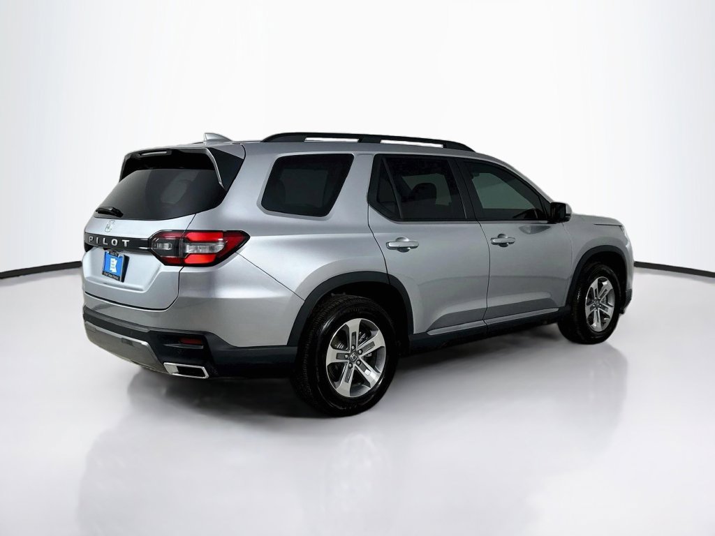 Used 2026 Honda Pilot EX-L image 8