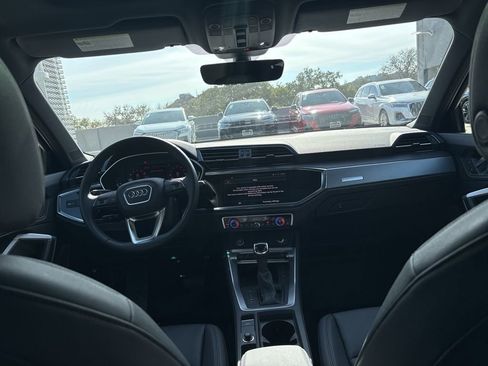 Used 2025 Audi Q3 2.0T Premium w/ Convenience Package image 19