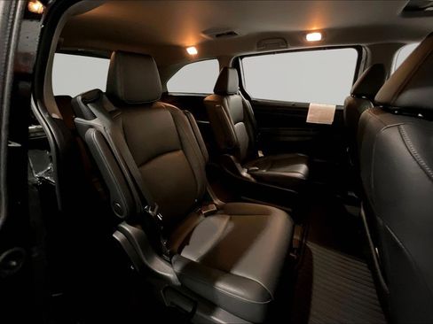 Used 2024 Honda Odyssey EX-L image 24