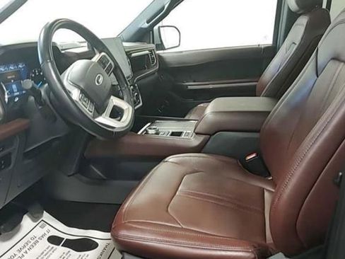 Used 2024 Ford Expedition Max Limited image 5