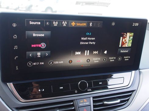 New 2026 Nissan Altima 2.5 SR FWD image 24