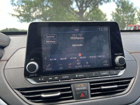 Used 2021 Nissan Altima 2.0 SR FWD image 23
