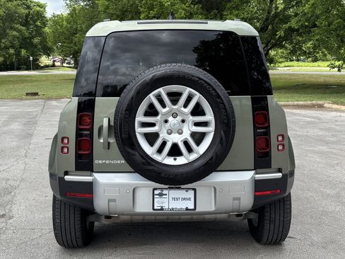Used 2024 Land Rover Defender 110 S AWD/4WD image 6