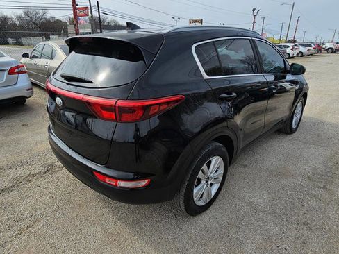 Used 2019 Kia Sportage LX w/ LX Popular Package image 6