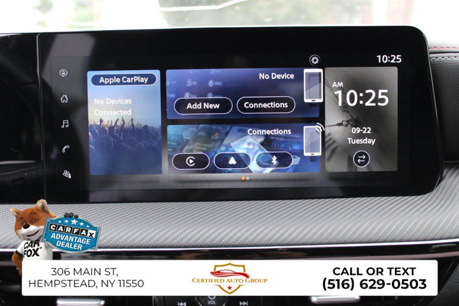 Used 2025 Nissan Kicks SR w/ Illumination Package FWD image 16