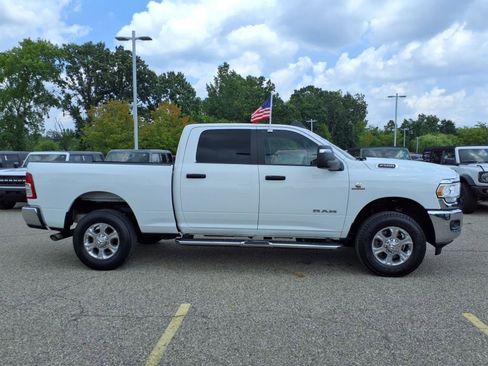 Used 2024 RAM 2500 Big Horn image 9