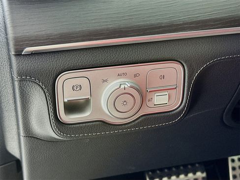 New 2026 Mercedes-Benz GLE 450 GLE 450 Coupe image 11