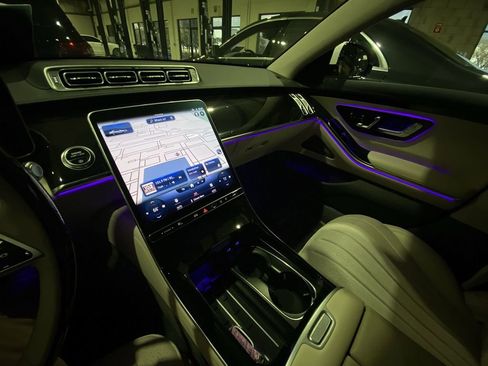 Certified 2023 Mercedes-Benz S 500 4MATIC image 8