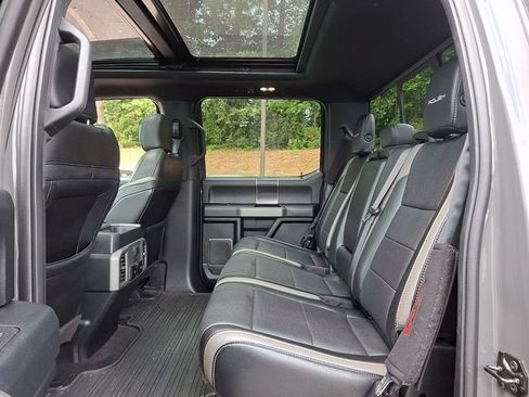 Used 2018 Ford F150 Raptor w/ Equipment Group 802A Luxury AWD/4WD image 10