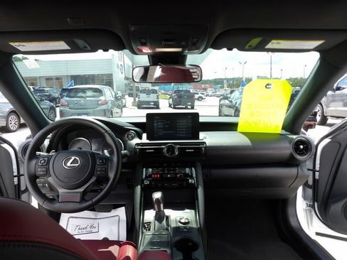 Used 2024 Lexus IS 300 F Sport RWD image 16