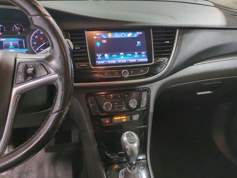 Used 2018 Buick Encore Preferred image 32