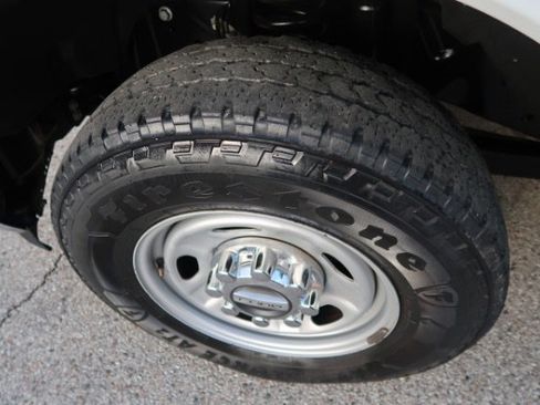 Used 2018 Ford F250 XL w/ Power Equipment Group RWD image 16