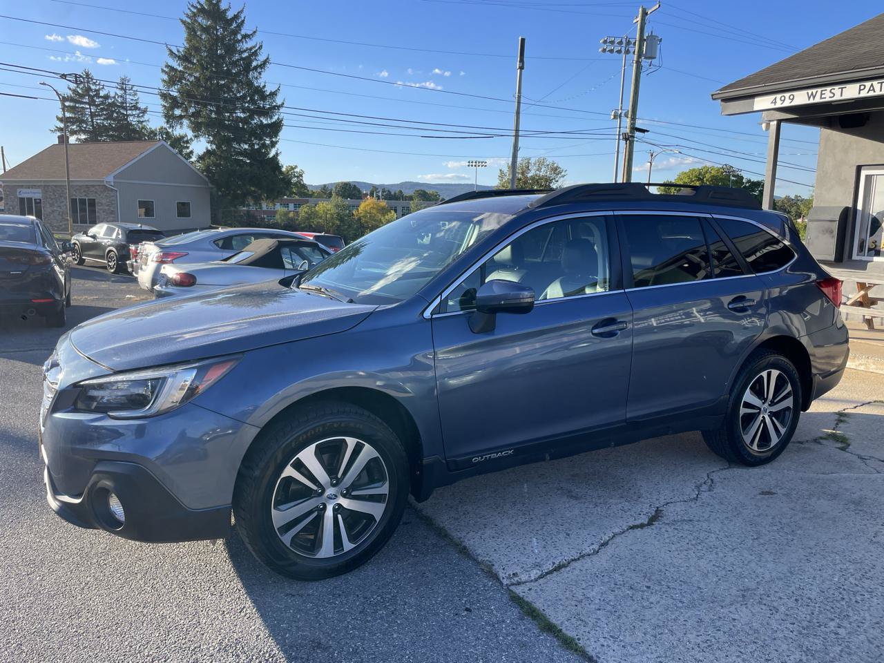 Used 2018 Subaru Outback 2.5i Limited AWD/4WD image 6
