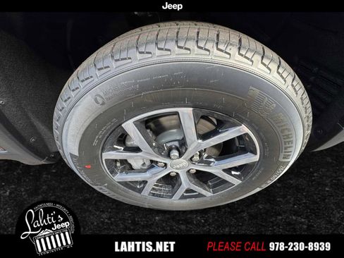 New 2025 Jeep Grand Cherokee Limited image 21