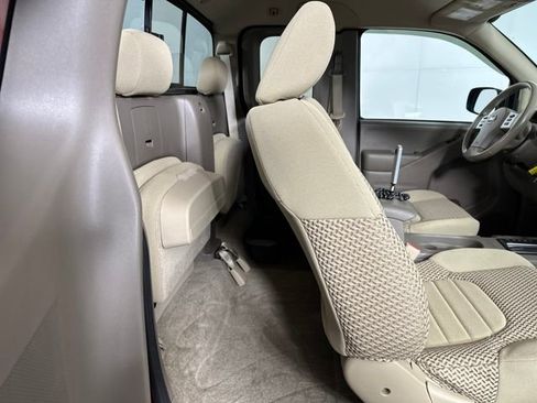 Used 2018 Nissan Frontier SV w/ Value Truck Package image 27