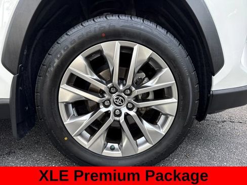 Used 2020 Toyota RAV4 XLE Premium AWD/4WD image 13