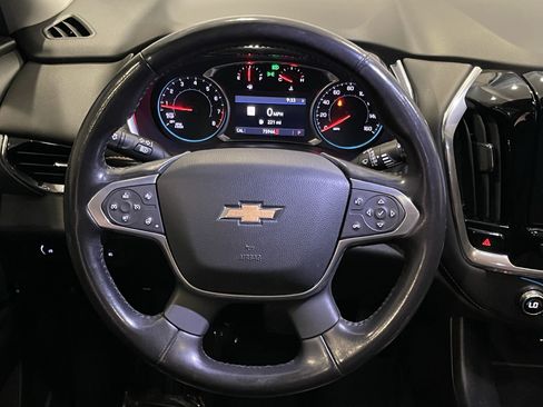 Used 2020 Chevrolet Traverse LT w/ LT Premium Package AWD/4WD image 19