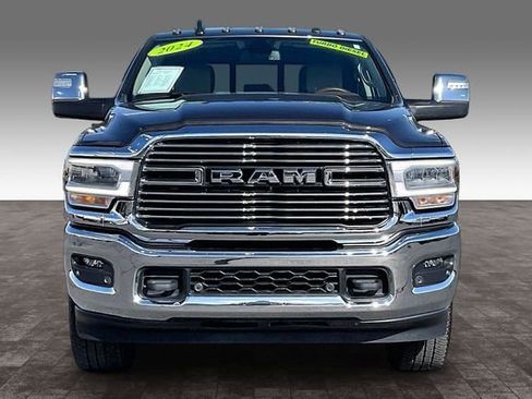 Certified 2023 RAM 2500 Laramie AWD/4WD image 3